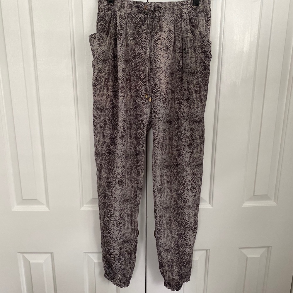 Snake Skin Print Pants View 6